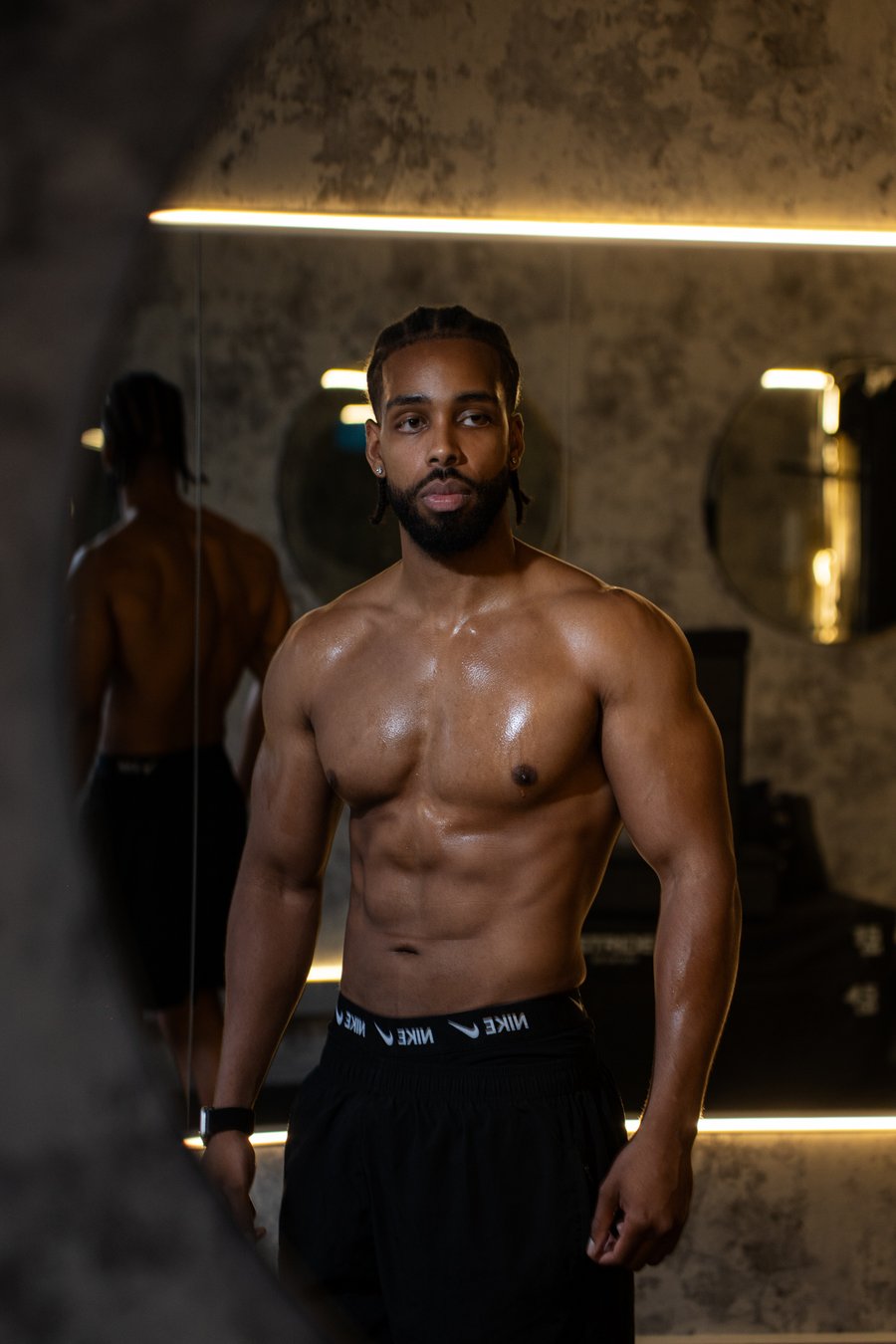 Oto, transformation physique